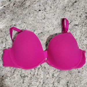 Victoria's secret push-up bra
